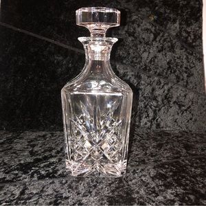 Crystal decanter